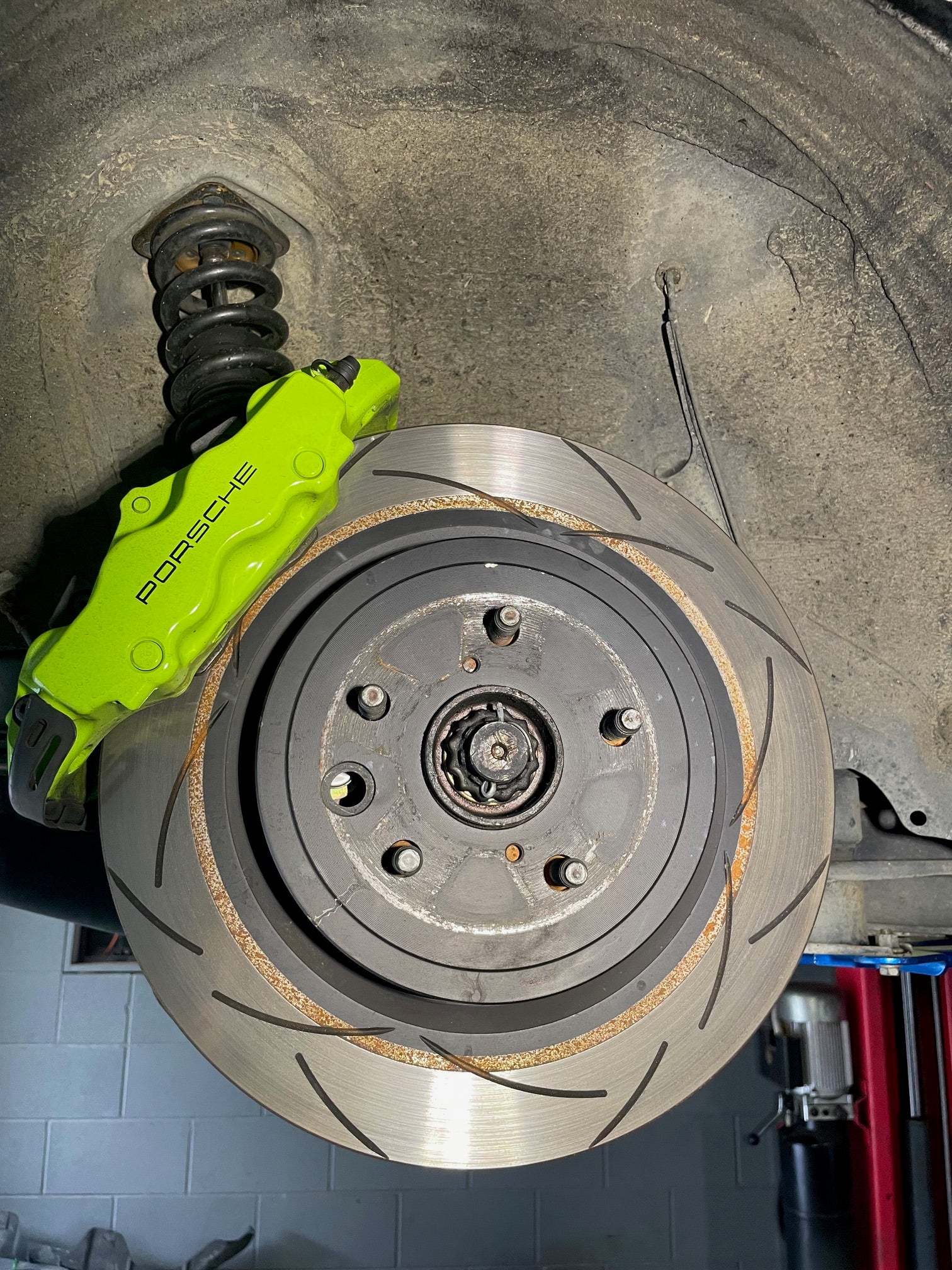 NITEPARTS Brembo 4Pot to JZX110/JZS171 & Altezza/IS REAR brake adaptor kit