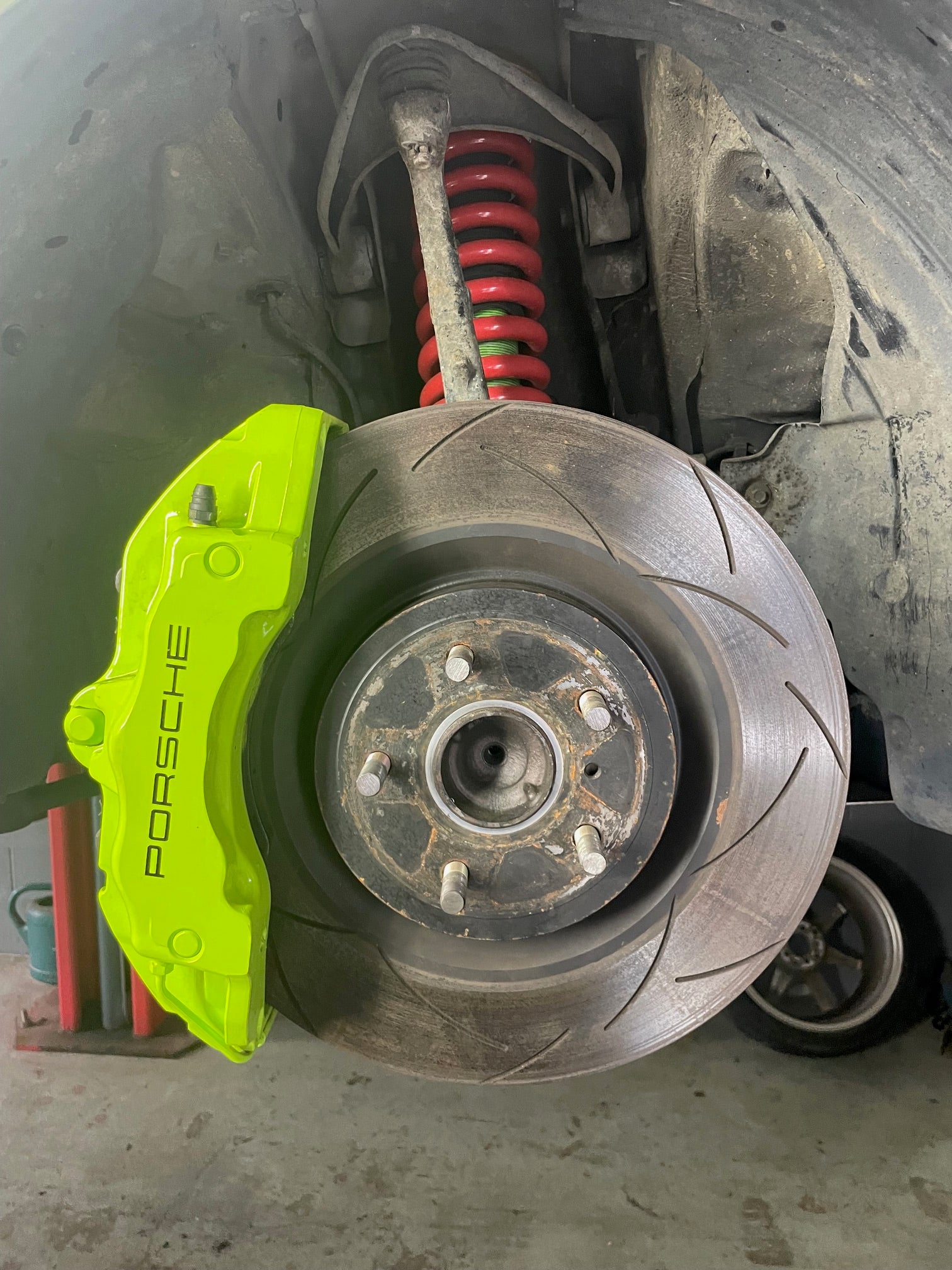 NITEPARTS Brembo 6Pot to JZX90/100/110 & SXE/GXE Altezza/IS FRONT brake adaptor kit